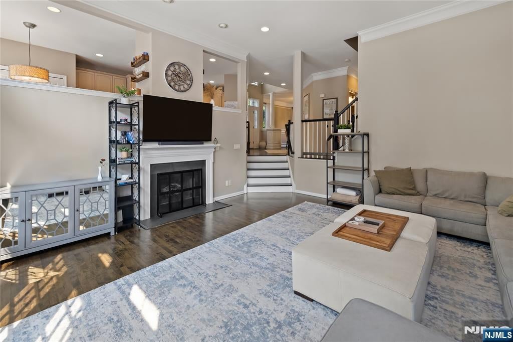 12 Timberline Lane