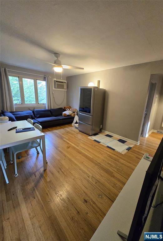 125 E Clinton Avenue 3B