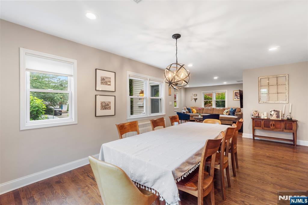 37 Golf Court