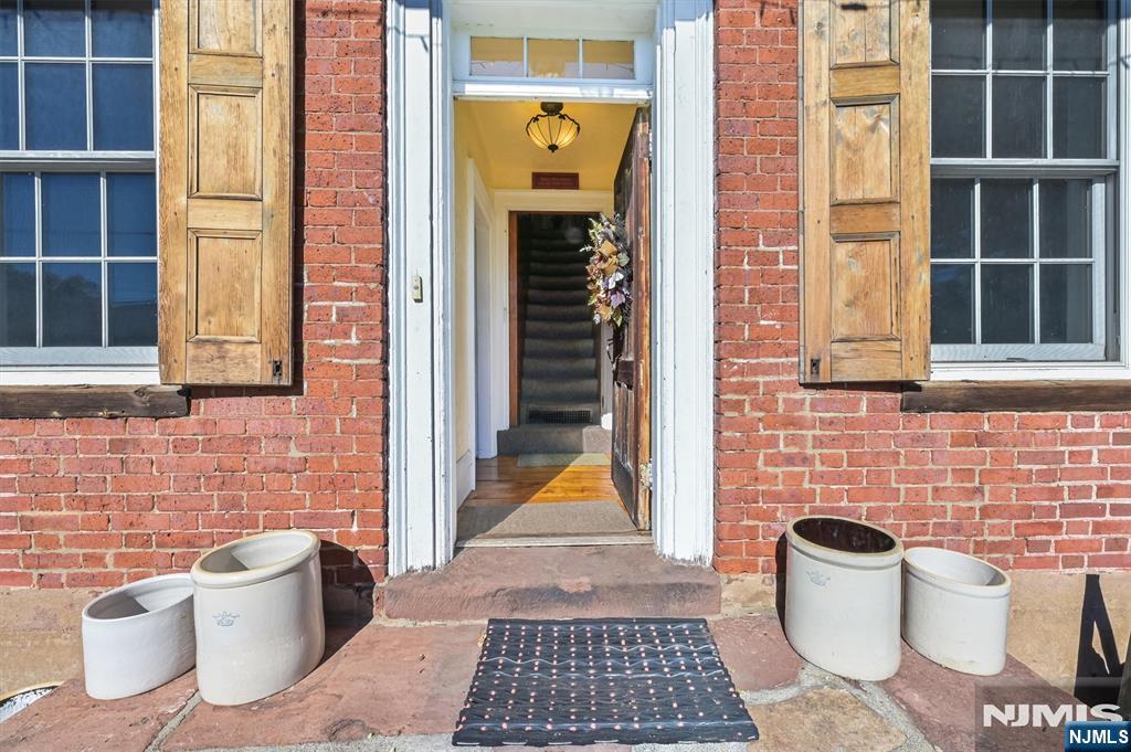 Homes for Sale in Northern NJ | ThisIsRiverEdge.com 404 Washington Avenue