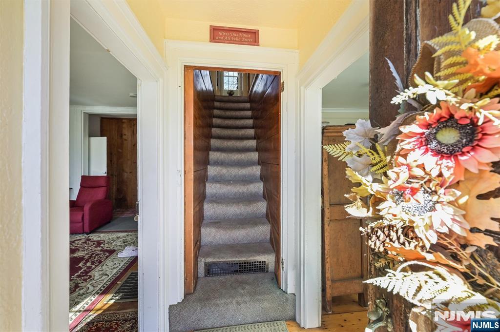 Homes for Sale in Northern NJ | ThisIsRiverEdge.com 404 Washington Avenue