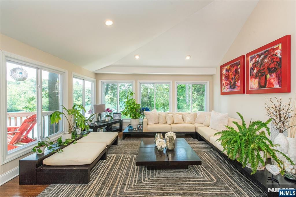 146 Lakewood Drive