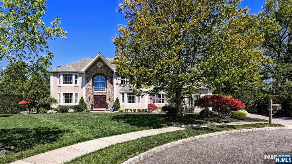17 Farmstead Lane