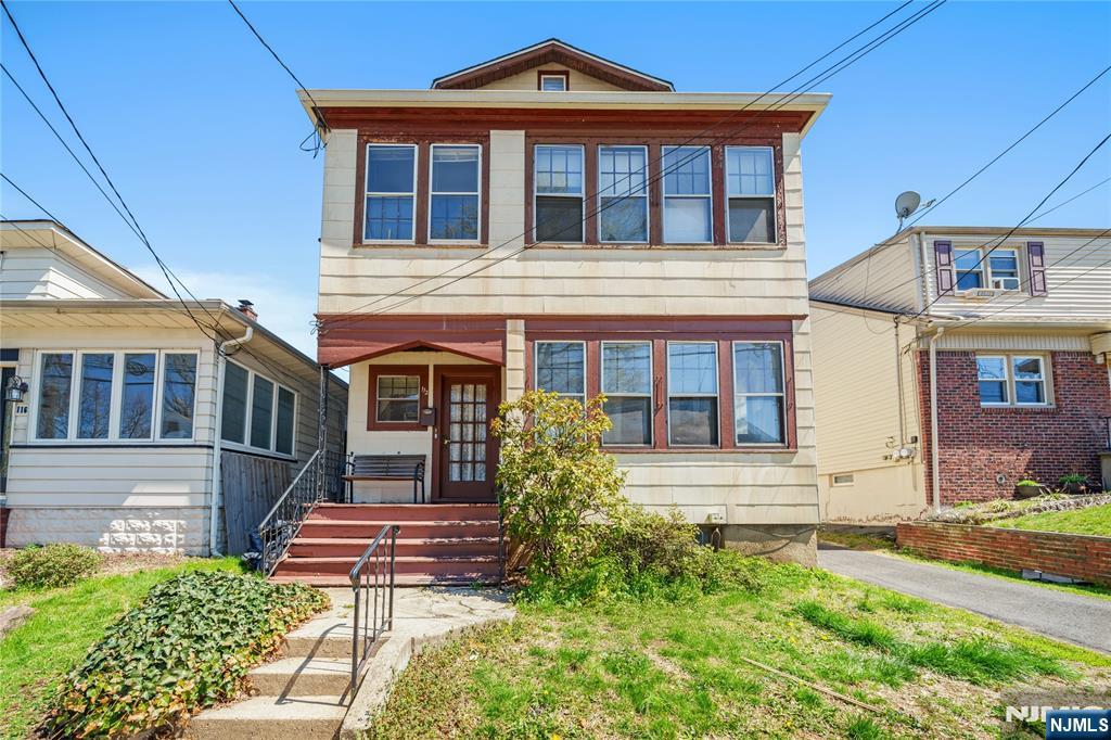 Property for Sale at 112 Hornblower Avenue, Belleville, New Jersey - Bedrooms: 4 
Bathrooms: 2 
Rooms: 9  - $549,000