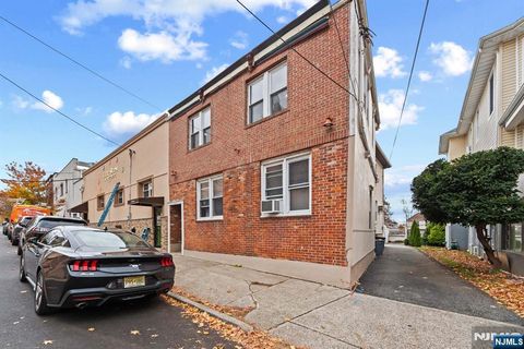 Photo of 71 Park St #2A, Ridgefield Park, NJ 07660 (MLS # 25040802)