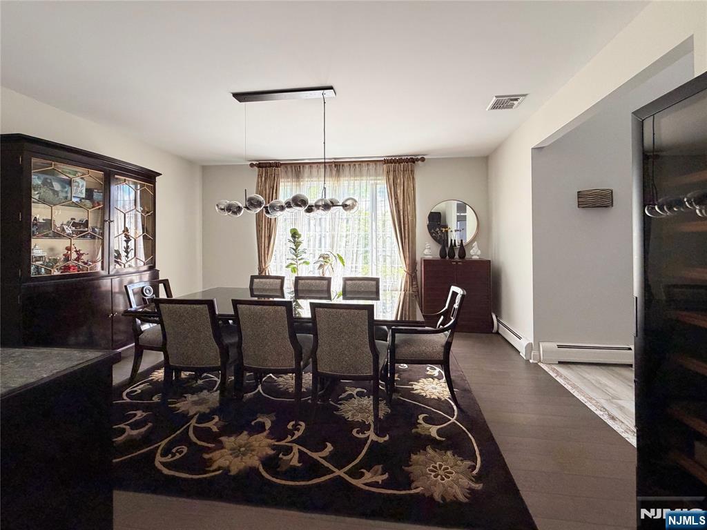 1206 Briar Way