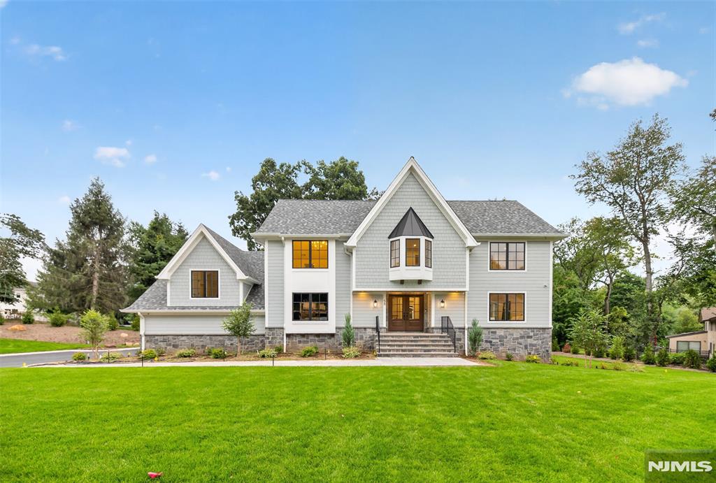 58 Greenwoods Road