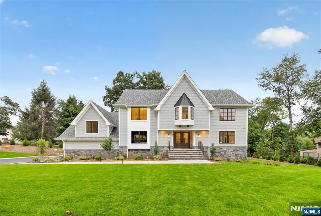 58 Greenwoods Road