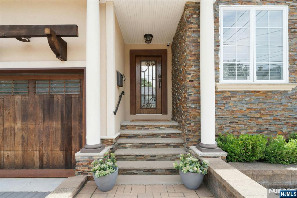 112 Kenzel Avenue