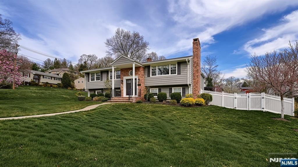 Photo of 84 Brandon Avenue, Wayne, NJ 07470 (MLS # 26011219)