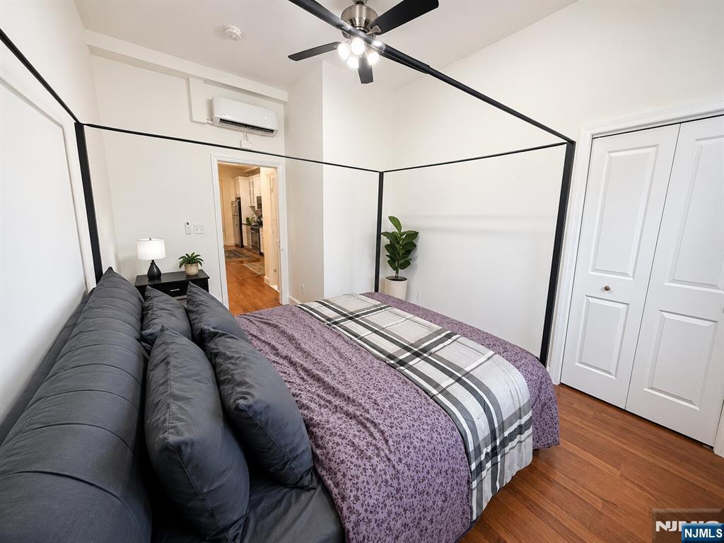 76 Hutton Street 3
