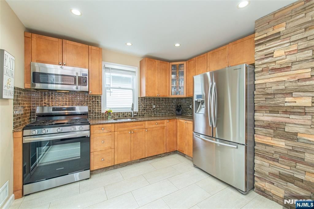 Photo of 179 Lower Notch Road, Little Falls, NJ 07424 (MLS # 25037849)
