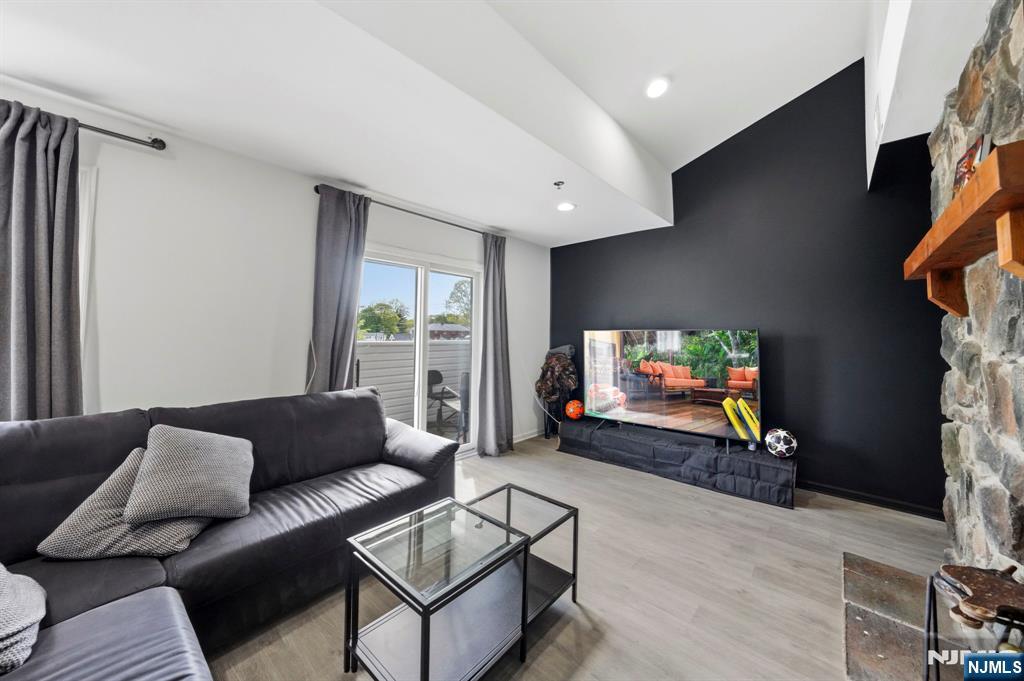 142 Main Avenue 1C