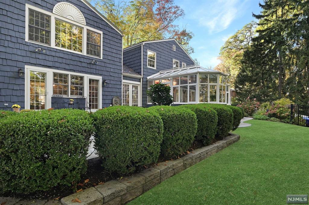 Madison Borough, New Jersey 07940, United States, 5 Bedrooms Bedrooms, ,5 BathroomsBathrooms,Residential,Pending,36236