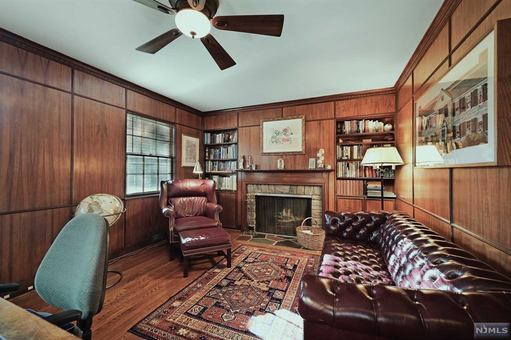 Madison Borough, New Jersey 07940, United States, 5 Bedrooms Bedrooms, ,5 BathroomsBathrooms,Residential,Pending,36236