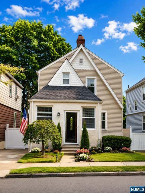 Photo of 7 William Street, Kearny, NJ 07032 (MLS # 26029215)