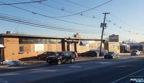 132 Bergen Boulevard Fairview NJ 07022