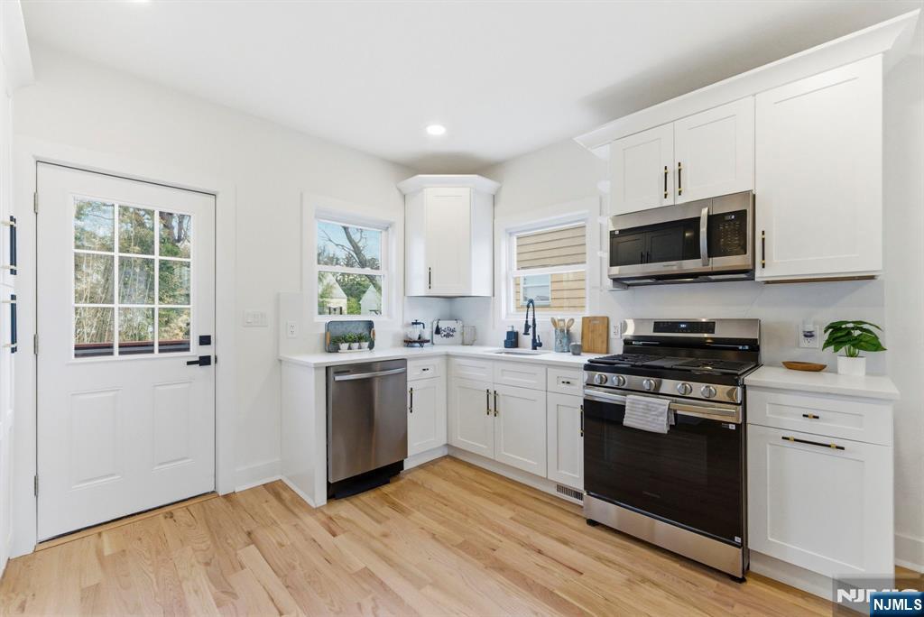 304 Delawanna Avenue