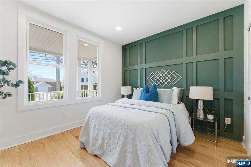 304 Delawanna Avenue