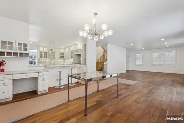 99 Greenwich Drive