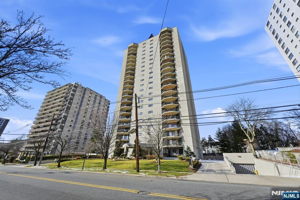 245 Prospect Avenue 3D