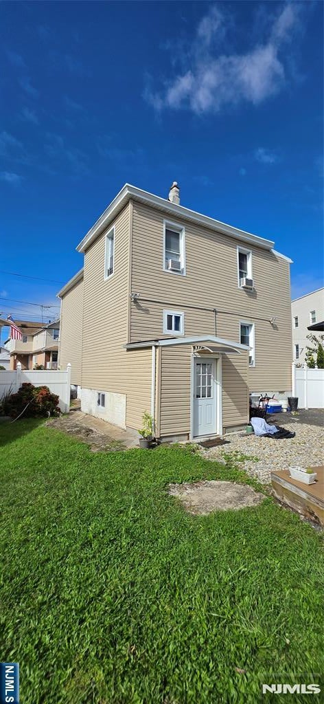 142 Sherman Place