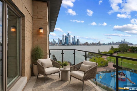 Photo of 150 Henley Place #404, Weehawken, NJ 07086 (MLS # 26037163)