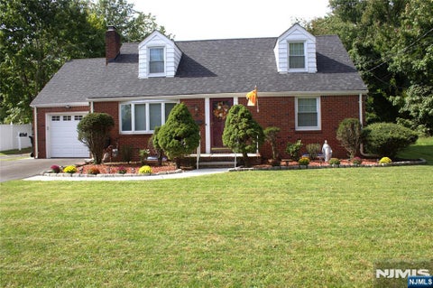 Photo of 65 Spring Valley Road, Paramus, NJ 07652 (MLS # 26038832)