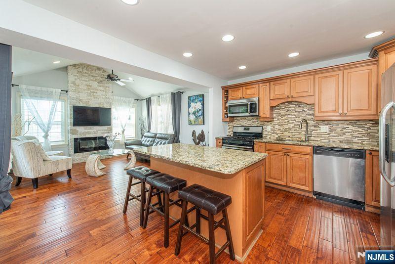 122 Hillman Drive