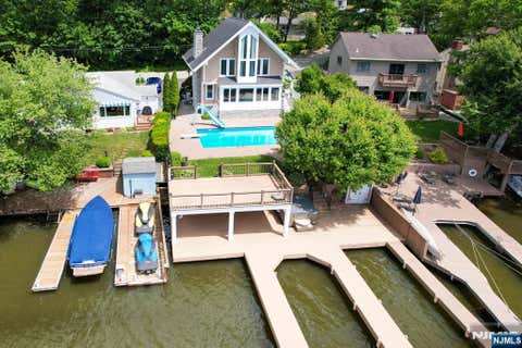 Photo of 17 Forest Lake Drive, West Milford, NJ 07421 (MLS # 26020156)