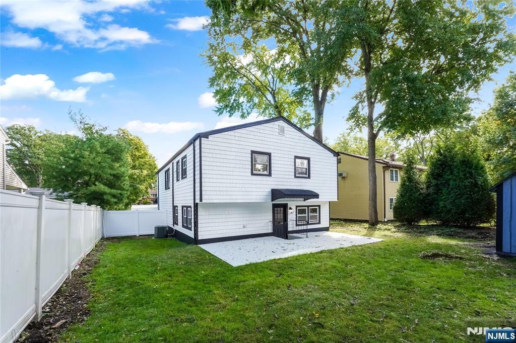 Homes for Sale in Northern NJ | ThisIsRiverEdge.com 26 Pavonia Avenue