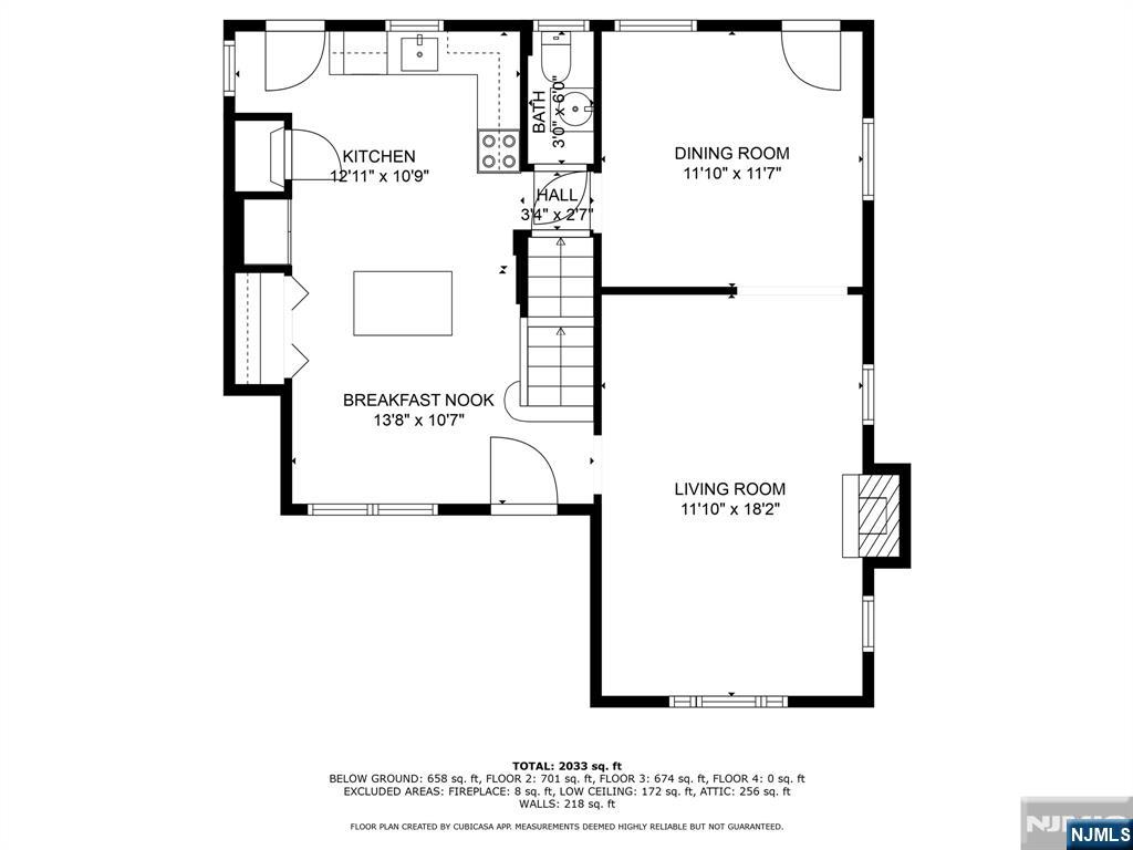 Main image without alt text