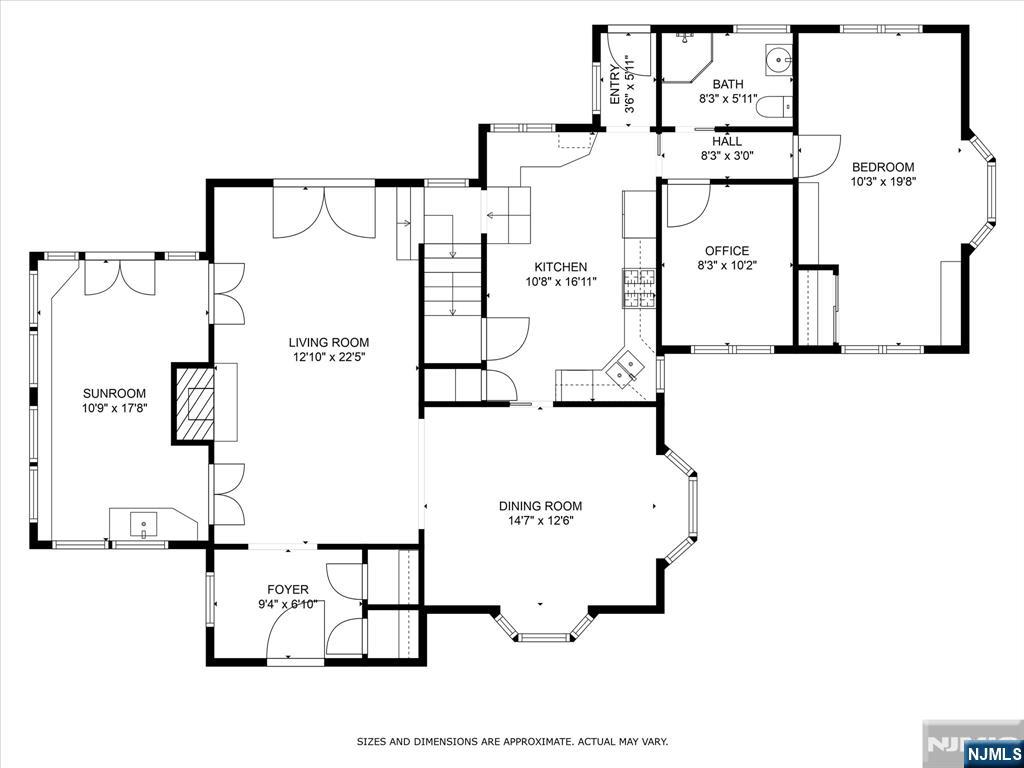 Main image without alt text