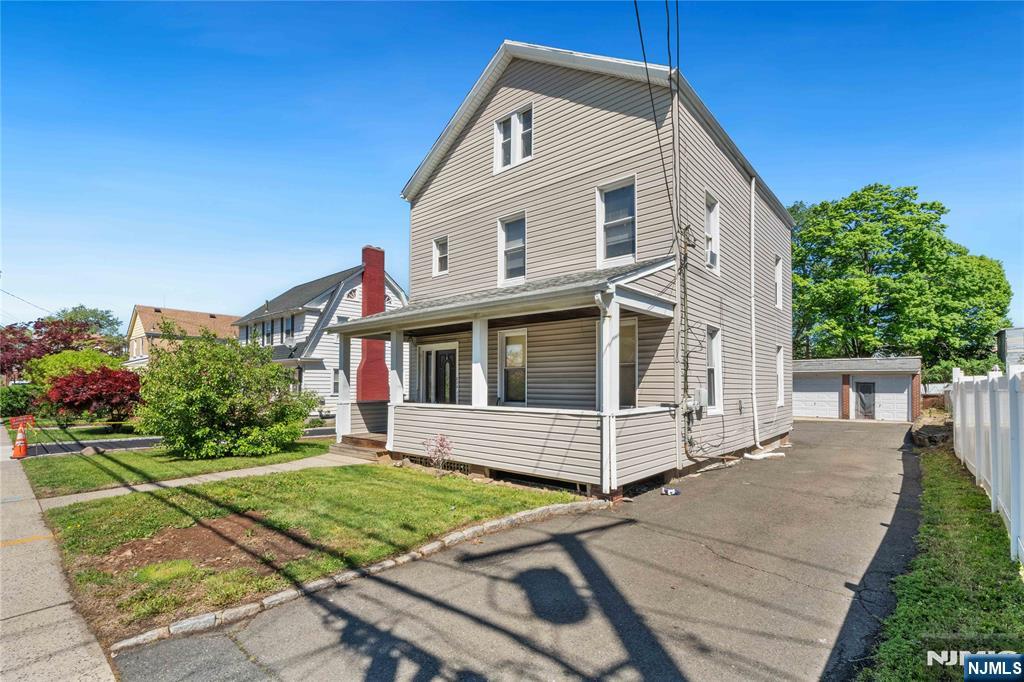223 Montgomery Street