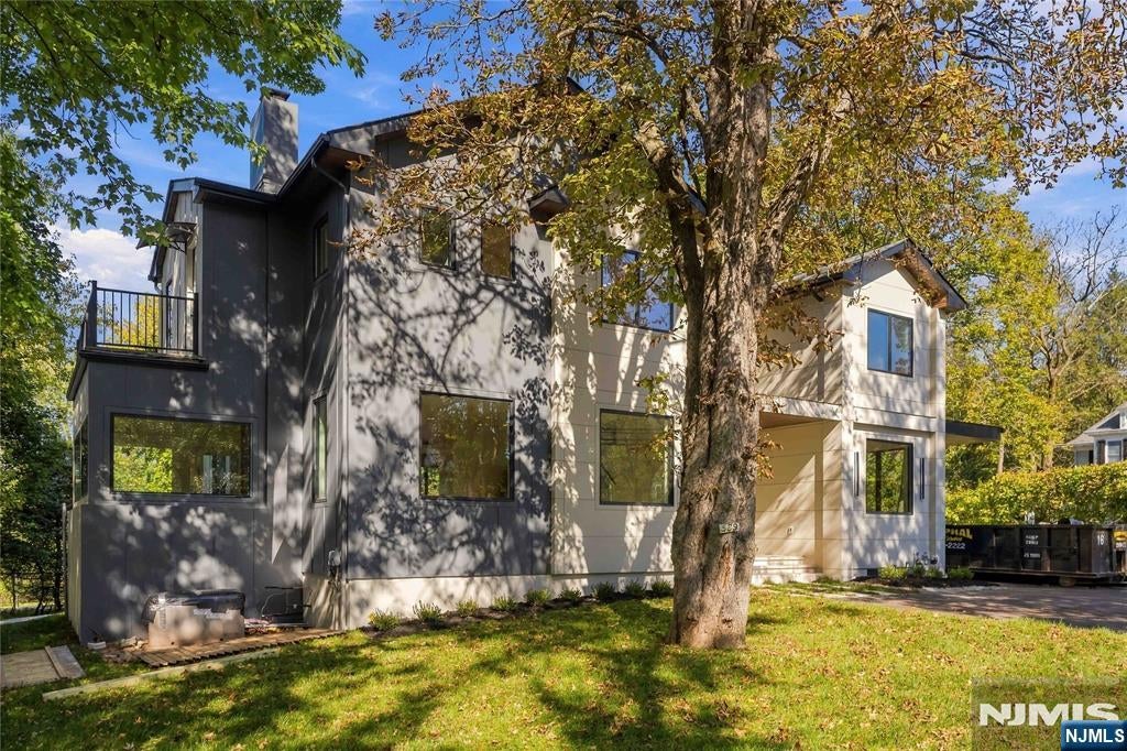 589 Piermont Road