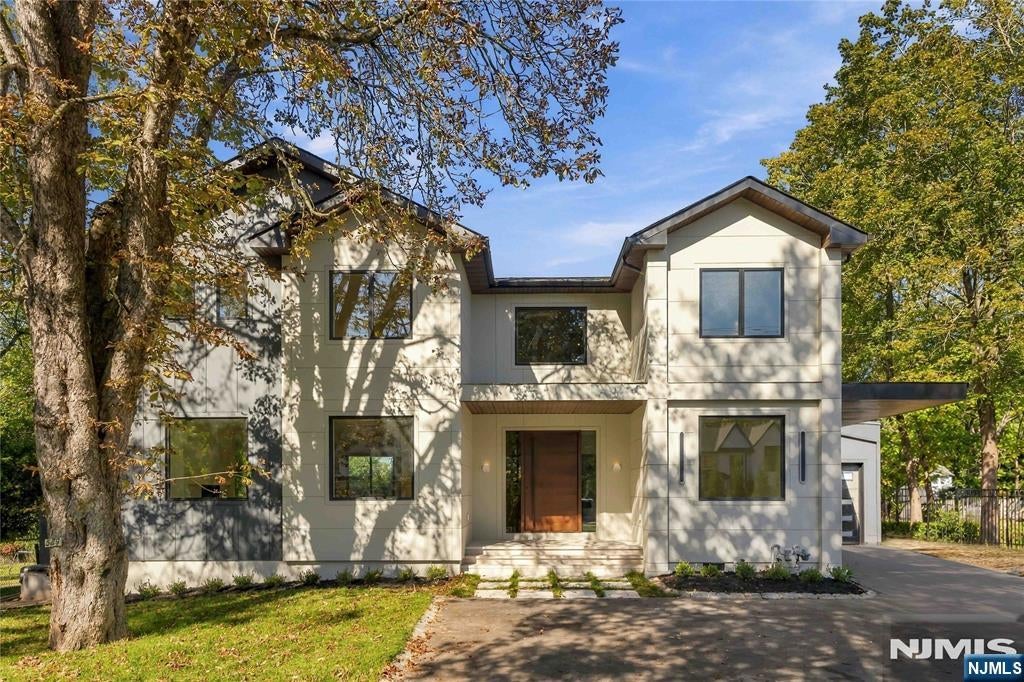 589 Piermont Road