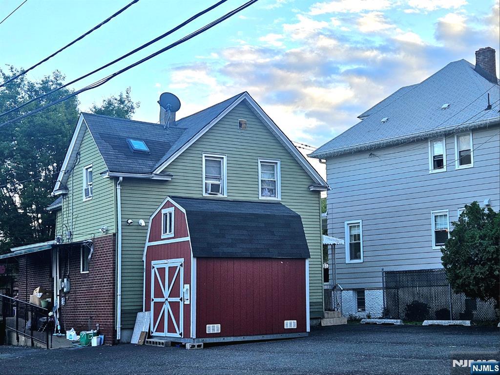 180 Main Street