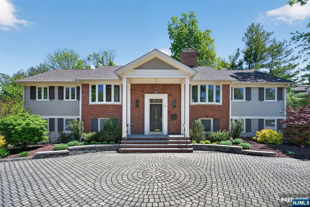 36 Thackeray Drive
