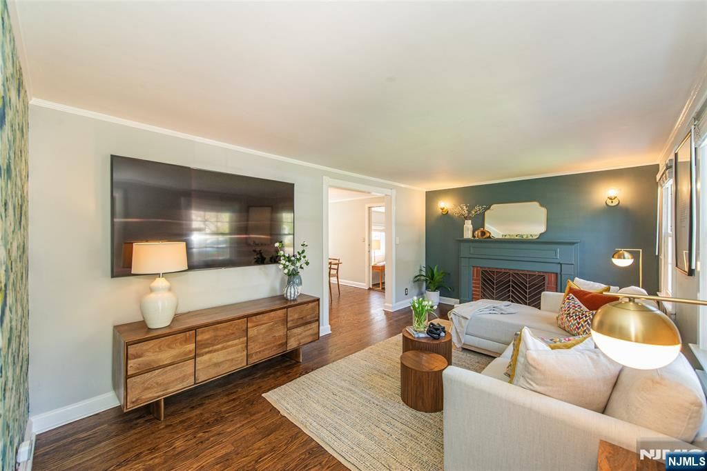 Photo of 16 Haines Drive, Bloomfield, NJ 07003 (MLS # 26013855)