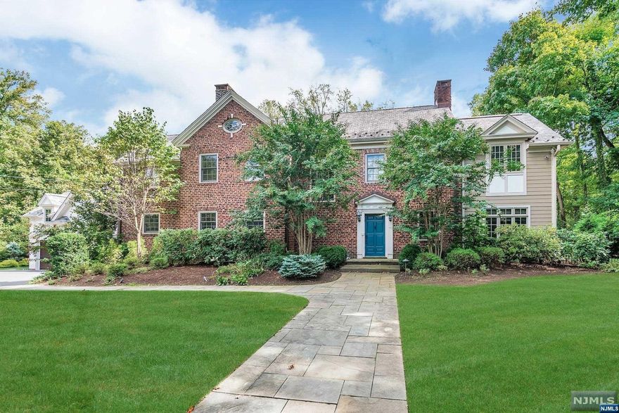 Phenomenal location, this immaculately maintained home is luxurious, spacious and stylish. High ceilings throughout. Modern eat-in-kitchen is easy to work in and has top of the line appliances, and two large pantry closets. Living spaces are comfortable, elegant and perfect for home lifestyle and entertaining. Outdoors offers a complete lifestyle of its own, encompassing an oversized salt water pool, separate hottub, outdoor kitchen and cabana. Don't miss seeing this beauty!