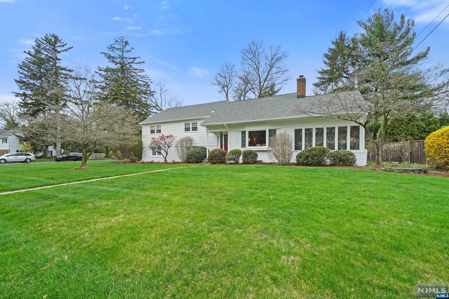 Welcome to the epitome of charm and luxury living in desirable Westfield! Situated on a generous .43-acre lot, this stunning split-level 5-bedroom home exudes warmth and elegance from the moment you step inside. The home features an expansive great room with vaulted ceilings, cozy fireplace, and large arch windows that bathe the space in natural light creating a serene and inviting atmosphere perfect for relaxation or entertaining guests. The heart of this home is its gourmet eat-in kitchen, complete with a large center island and premium stainless-steel appliances; which seamlessly flows into the formal dining and living areas making it perfect for hosting gatherings. Don't miss the opportunity to make this exquisite property your own and experience the pinnacle of Westfield living!