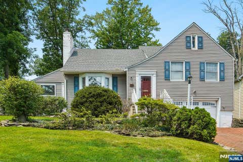 Photo of 25 Lake Drive, Wayne, NJ 07470 (MLS # 26026902)