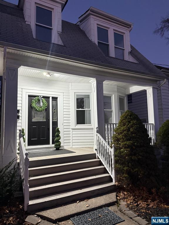 114 Overlook Avenue 2nd floor