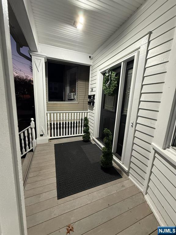 114 Overlook Avenue 2nd floor