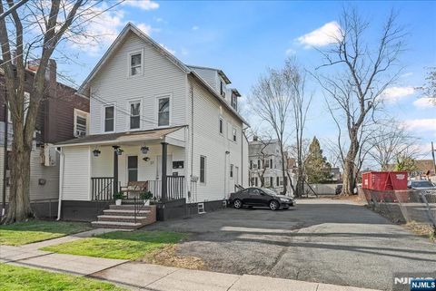 27 William Street Montclair NJ 07042