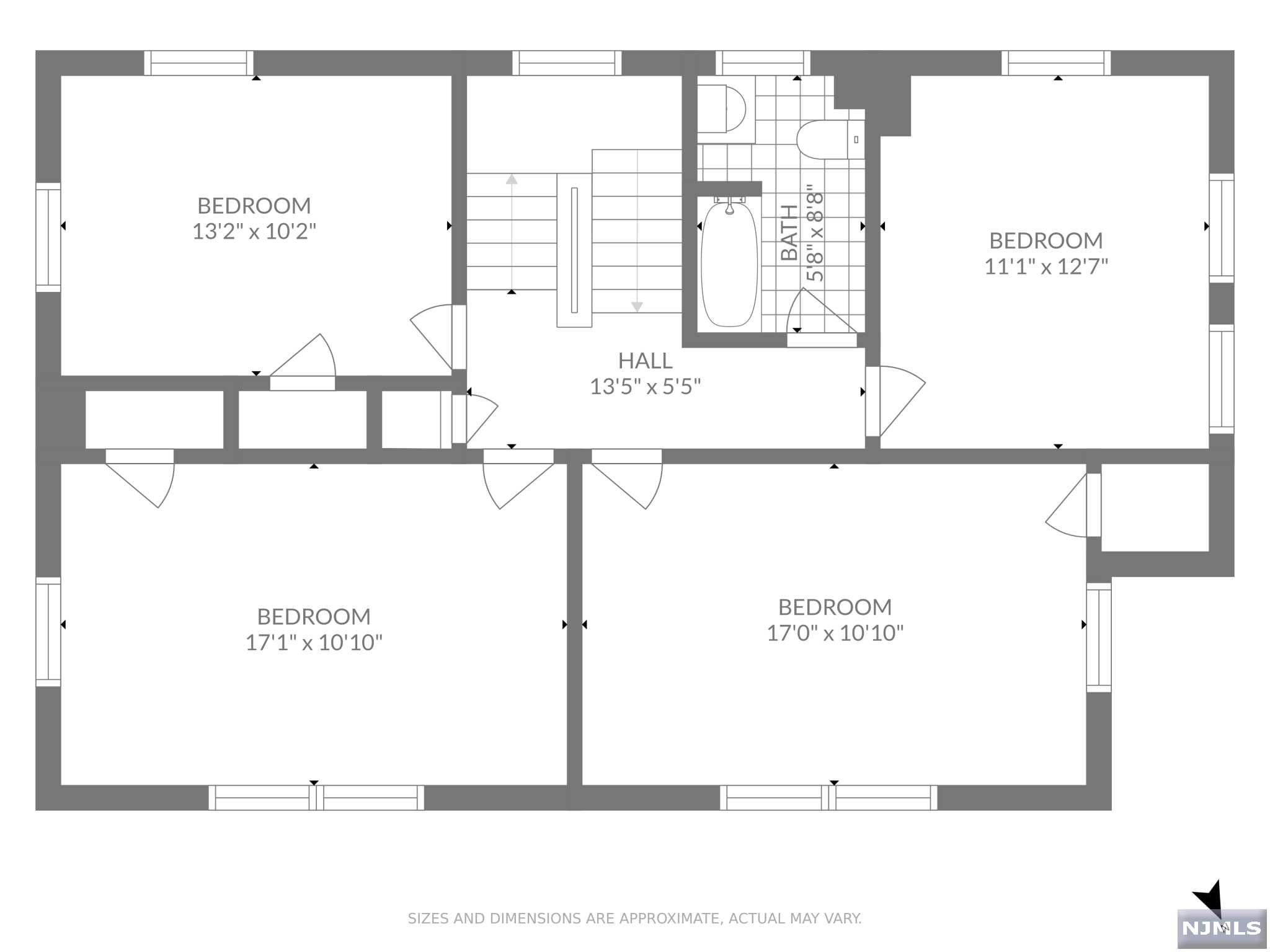 Main image without alt text