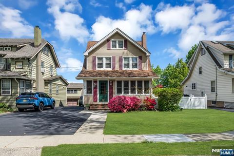 Photo of 1281 Longfellow Avenue, Teaneck, NJ 07666 (MLS # 26015411)