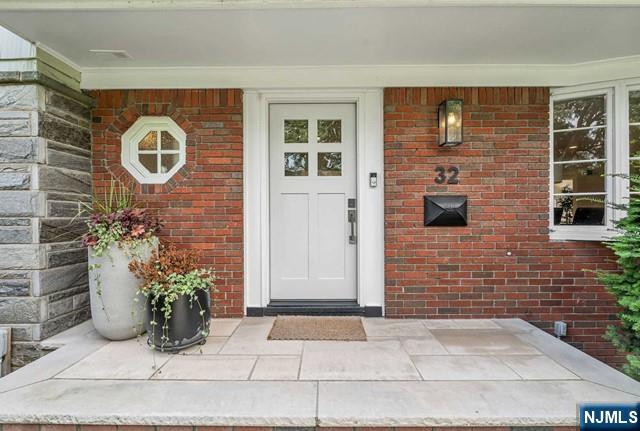32 Lowell Road