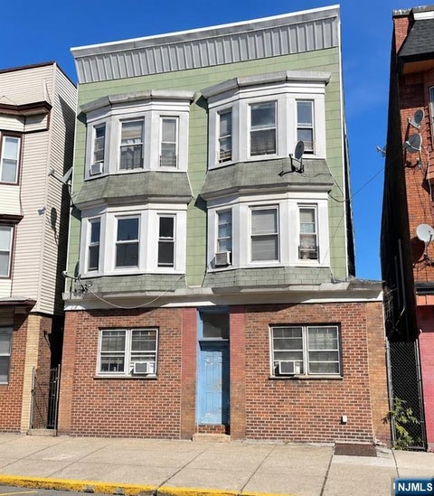 Photo of 760 Harrison AVE #6, Harrison, NJ 07029 (MLS # 26035922)