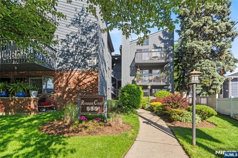 Photo of 555 Riverside AVE #9, Rutherford, NJ 07070 (MLS # 26026569)
